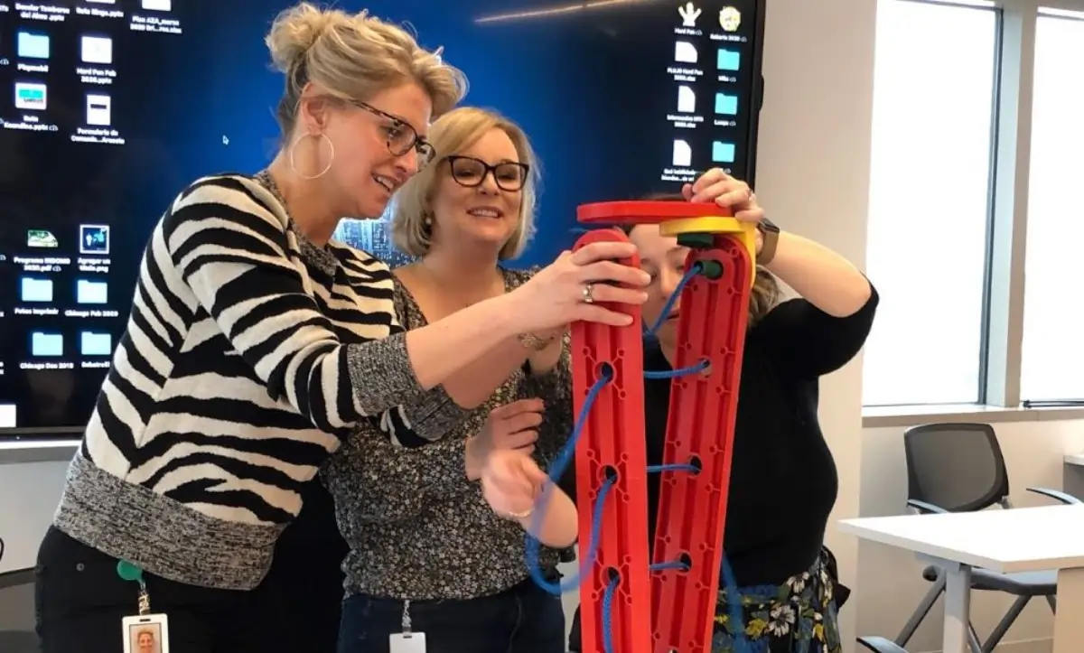 Team of participants interacting with an MTa kit