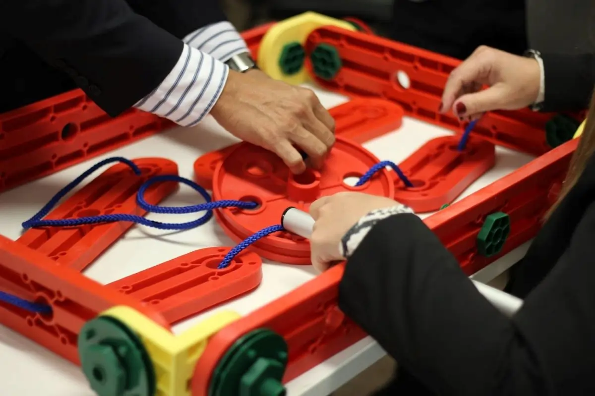 HSBC managerial staff interacting with an MTa Kit
